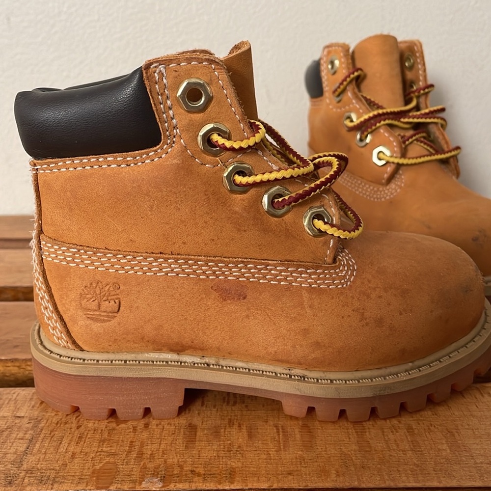 Timberlands - Picture 2 of 7